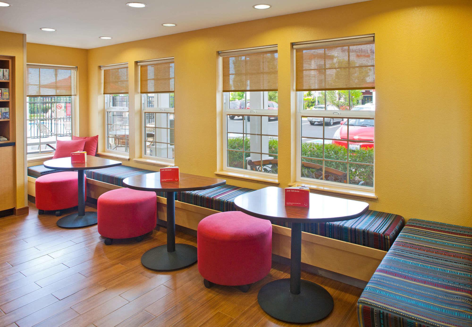 Towneplace Suites Medford Zewnętrze zdjęcie